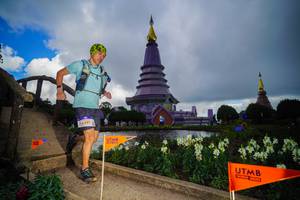 BIB: 6391
                            <button type="button" onclick="openModal(19230026)" class="btn btn-primary btn-sm float-right btn-popup" data-toggle="modal" data-target=".modal-high-quality">
                        <i class="fas fa-shopping-cart"></i> Add to Cart
                    </button>
                                            <button type="button" onclick="isThisMe(19230026, true)" class="btn btn-success btn-sm float-right btn-popup btn-isme hidden" data-toggle="tooltip" data-placement="bottom" title="นี่คือรูปของคุณใช่ไหม คลิกที่นี่เพื่อเอาเข้าอัลบั้ม">
                        <i class="fas fa-plus"></i> Add to album
                    </button>
                    <button type="button" onclick="isThisMe(19230026, false)" class="btn btn-warning btn-sm float-right btn-popup btn-isnotme hidden">
                        <i class="fas fa-ban"></i> Remove from album
                    </button>